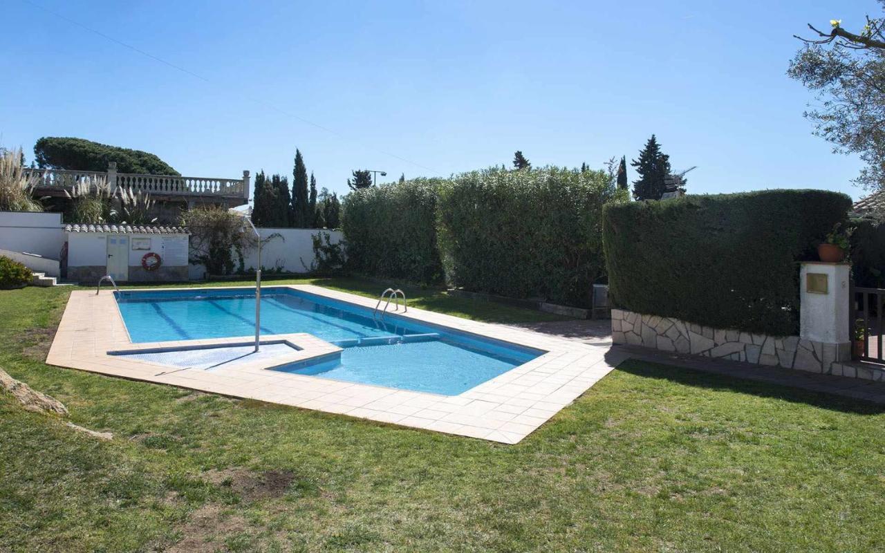 Casa Tossa 56 Personas Piscina Comunitaria Y Wi Villa Tossa de Mar Luaran gambar